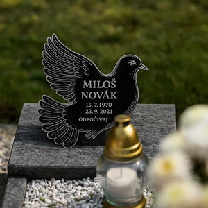 CNC gravýrovanie laserom do kameňa